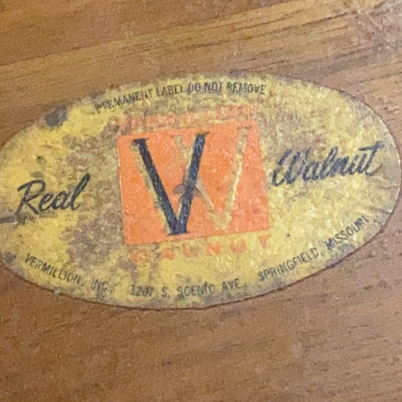 Vintage Vermillion Inc. walnut bowl - Picture 8 of 8